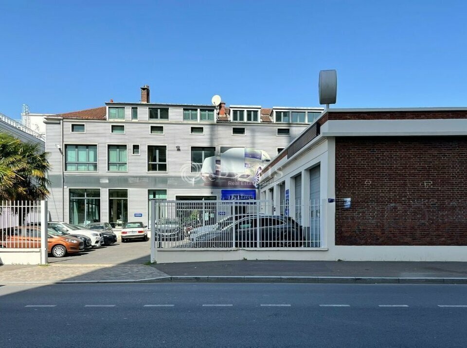Local d'activités dans Gennevilliers à vendre Photo de l’immeuble– Image 1 sur 11