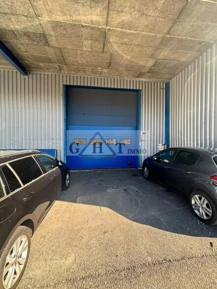 Bureau dans Gennevilliers à louer - Photo de l’immeuble – Image 1 sur 10