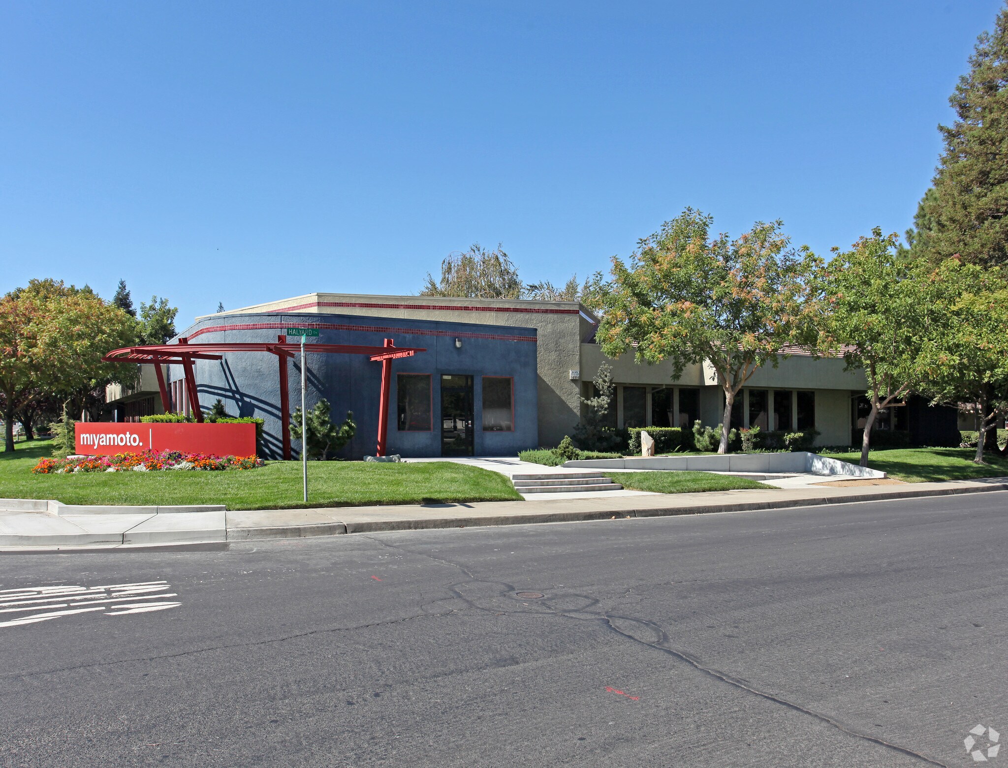 1450 Halyard Dr, West Sacramento, CA à vendre Photo principale– Image 1 sur 8