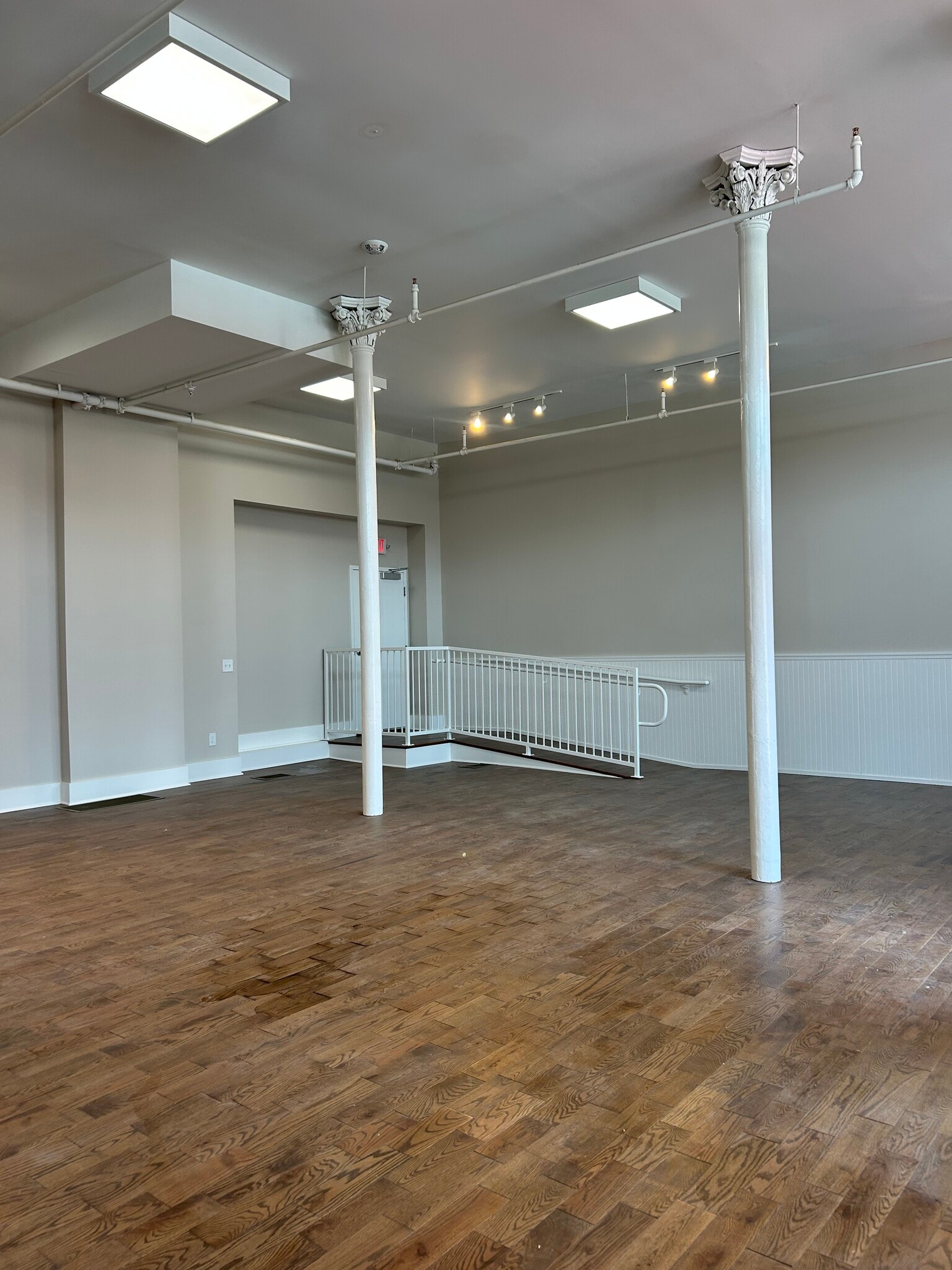 1816-1818 Vine St, Cincinnati, OH à louer Photo intérieure– Image 1 sur 5