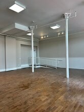 1816-1818 Vine St, Cincinnati, OH à louer Photo intérieure– Image 1 sur 5