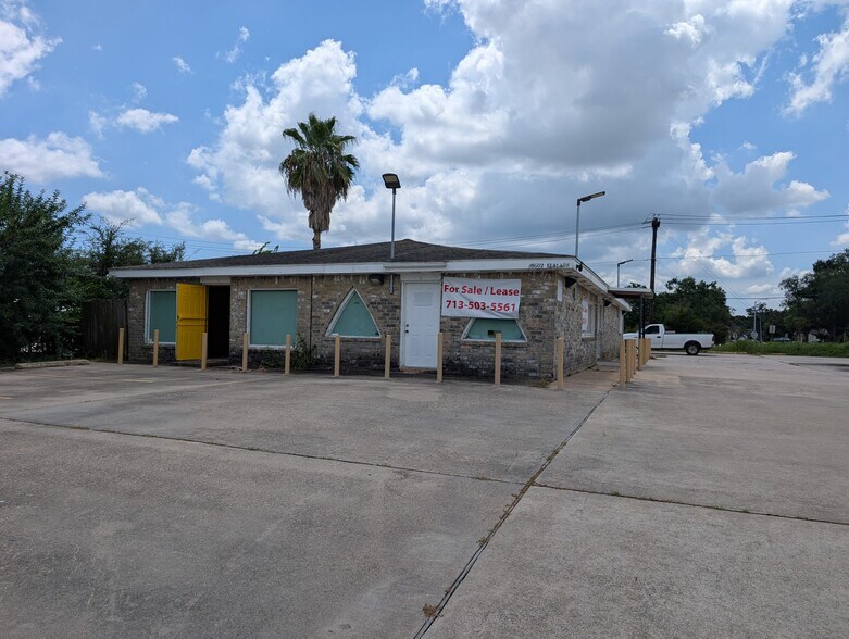 16602 Sea Lark Rd, Houston, TX à vendre - Photo de l’immeuble – Image 2 sur 13