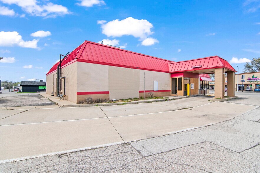 1700 Wabash Ave, Springfield, IL à vendre - Photo de l’immeuble – Image 3 sur 12
