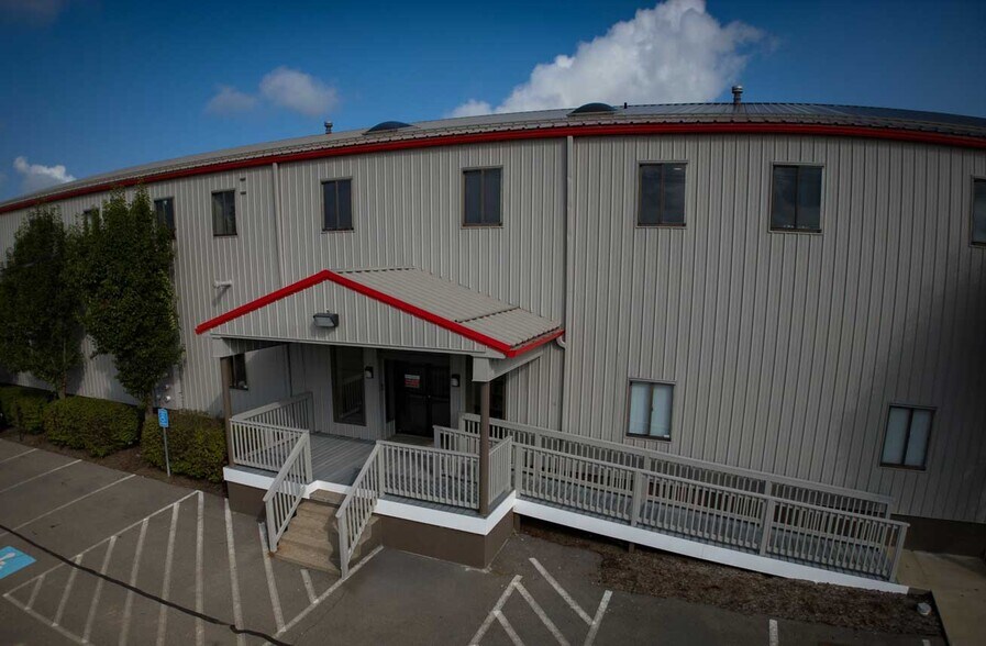 129 McCarrell Ln, Zelienople, PA à louer - Photo de l’immeuble – Image 1 sur 5