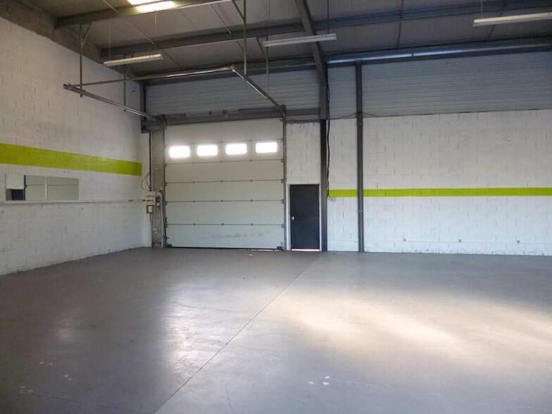 Local commercial dans Cugnaux à louer - Photo intérieure – Image 2 sur 2