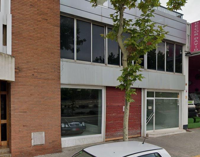 Local commercial dans Igualada, Barcelona à louer Photo de l’immeuble– Image 1 sur 2