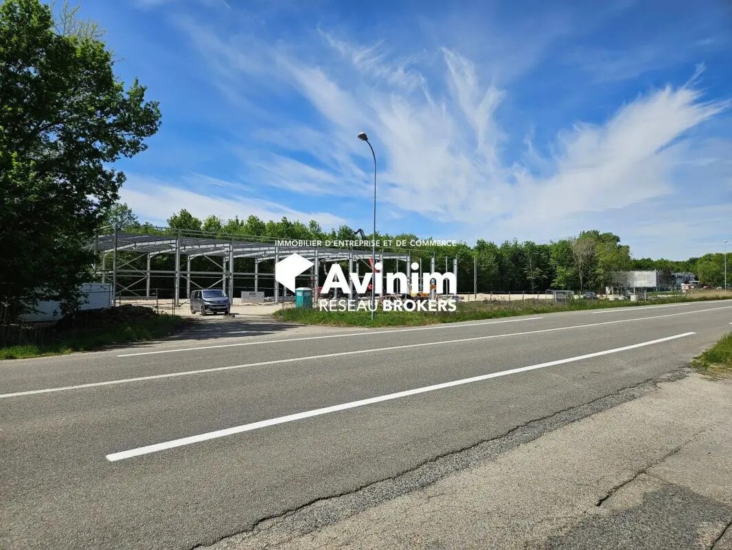 Local d'activités dans Montagnat à vendre Photo de l’immeuble– Image 1 sur 5