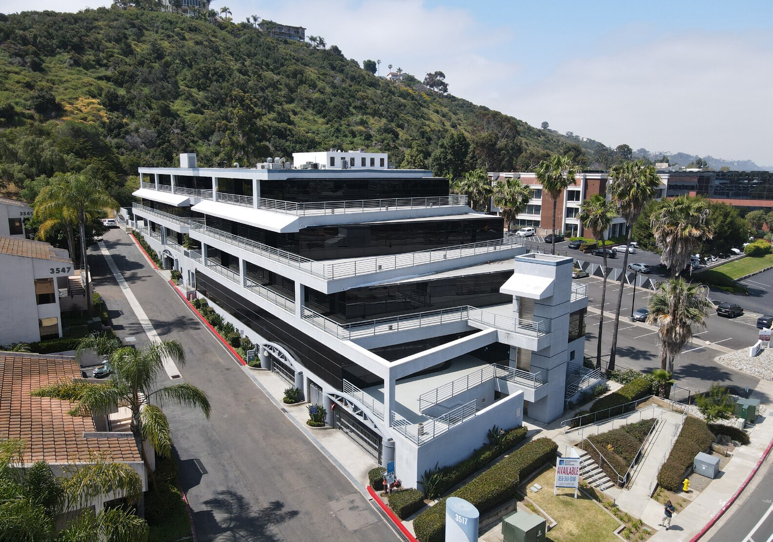 3517 Camino Del Rio S, San Diego, CA à vendre Photo de l’immeuble– Image 1 sur 13