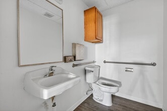 11350 66th St N, Largo, FL à louer Photo intérieure– Image 1 sur 8