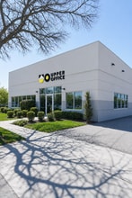 920 Railroad Ave, Woodmere, NY à louer Photo intérieure– Image 1 sur 11