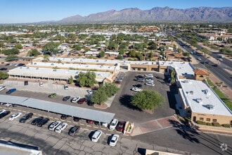 899 N Wilmot Rd, Tucson, AZ - Vue aérienne vue de carte - Image1