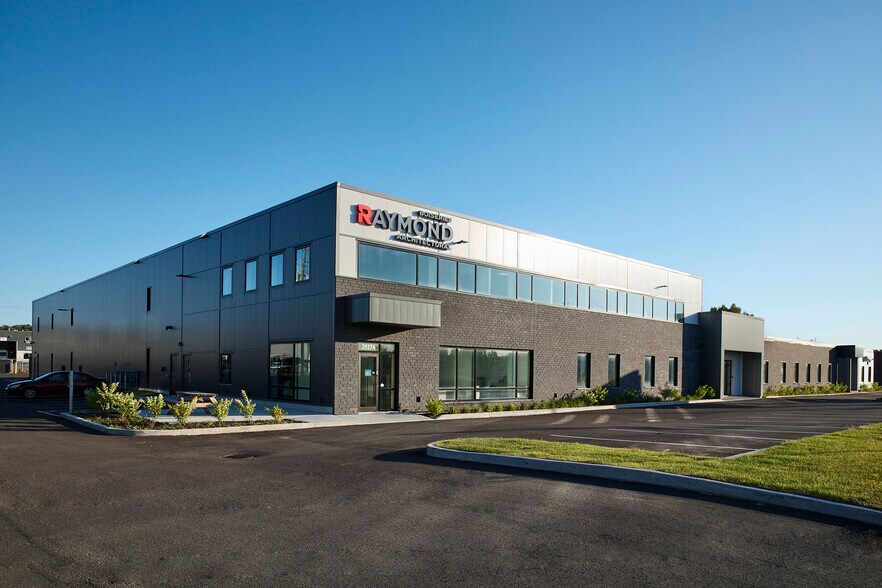 2927-2929 Av Kepler, Québec, QC à louer - Photo de l’immeuble – Image 1 sur 13