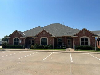 Plus de détails pour 1907 W 33rd, Edmond, OK - Bureau à louer