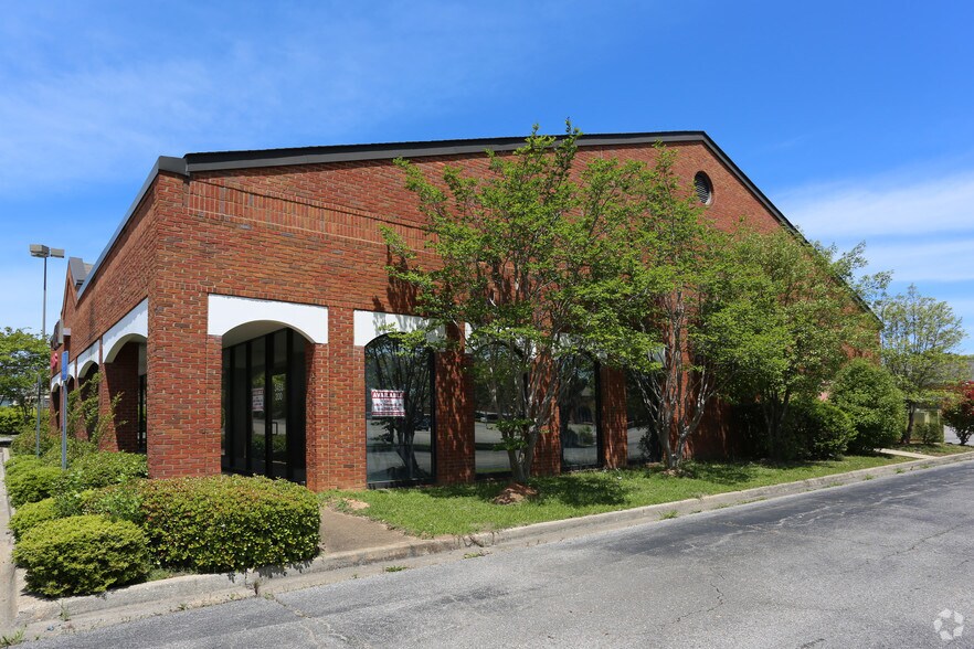 3453 Mcgehee Rd, Montgomery, AL à vendre - Photo de l’immeuble – Image 2 sur 4