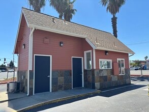 4907 Auburn Blvd, Sacramento, CA à louer Photo intérieure– Image 2 sur 7