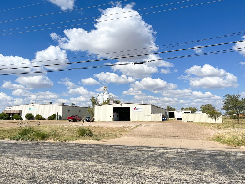 921 E 66th, Lubbock, TX à vendre - Photo de l’immeuble – Image 1 sur 11