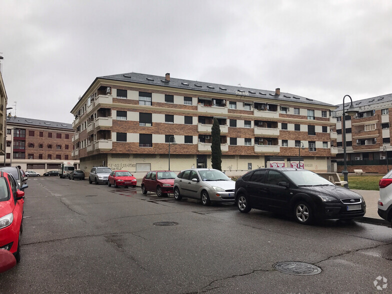 Calle Fraternidad, 1, Talavera De La Reina, Toledo à vendre - Photo de l’immeuble – Image 2 sur 2