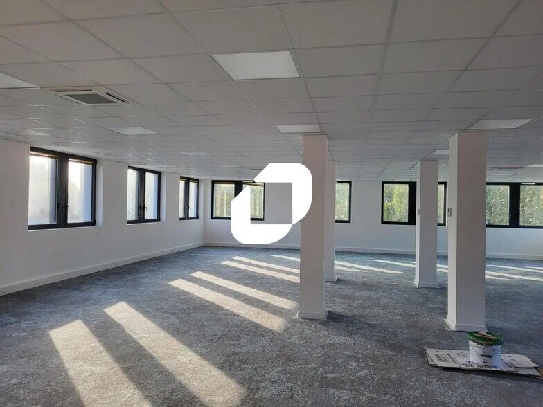 Bureau dans VILLENEUVE-D'ASCQ à louer - Photo de l’immeuble – Image 3 sur 6