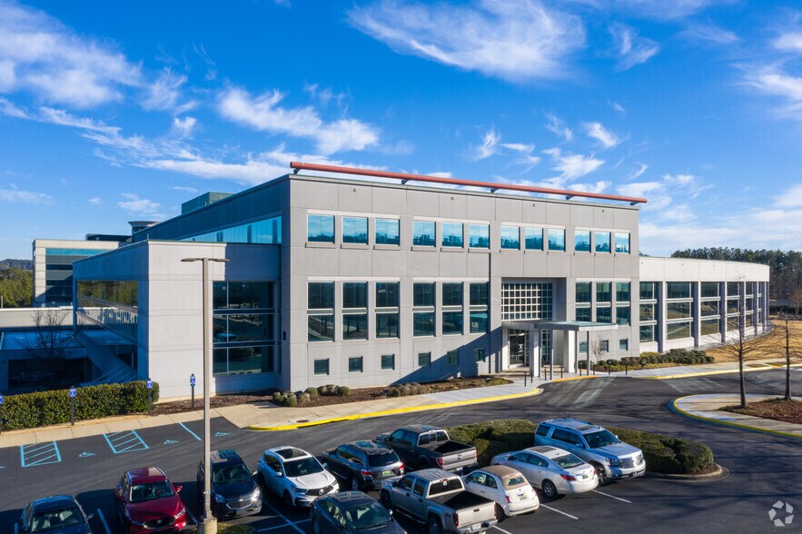 200 Wildwood Pky, Birmingham, AL à louer - Photo principale – Image 1 sur 8
