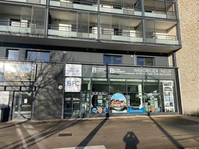 Bureau dans Dijon à louer - Photo de l’immeuble – Image 1 sur 3