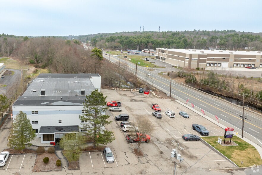 25 Commercial Dr, Wrentham, MA à louer - Aérien – Image 3 sur 5