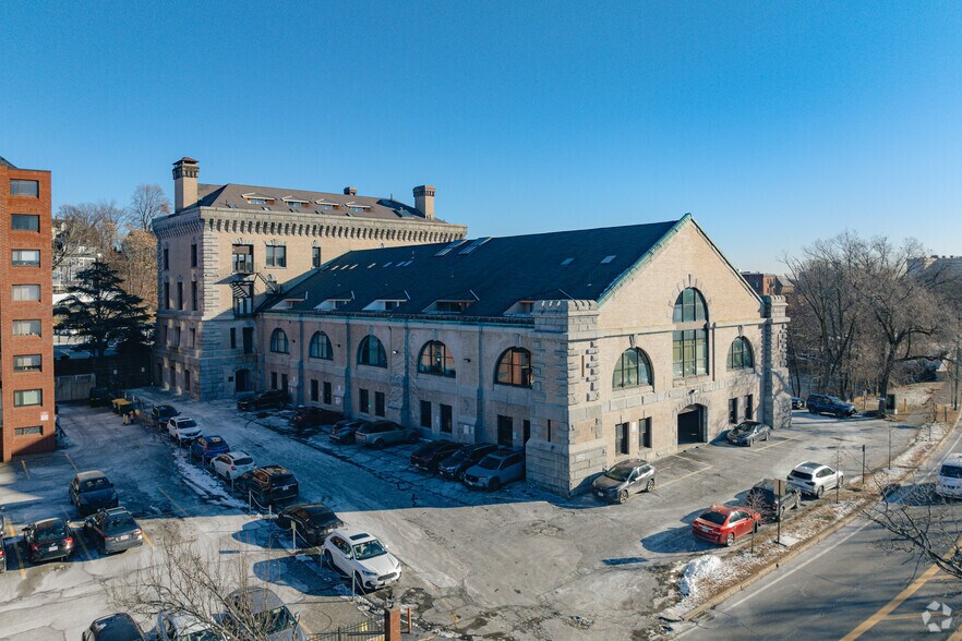 92 High St, Medford, MA à louer - Photo de l’immeuble – Image 3 sur 24