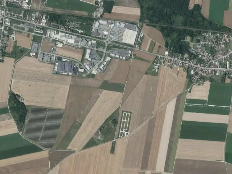 Terrain dans Romilly-sur-Seine à vendre - Aérien – Image 2 sur 5