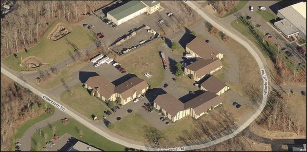 91 Willenbrock Rd, Oxford, CT à vendre - Photo principale – Image 1 sur 21