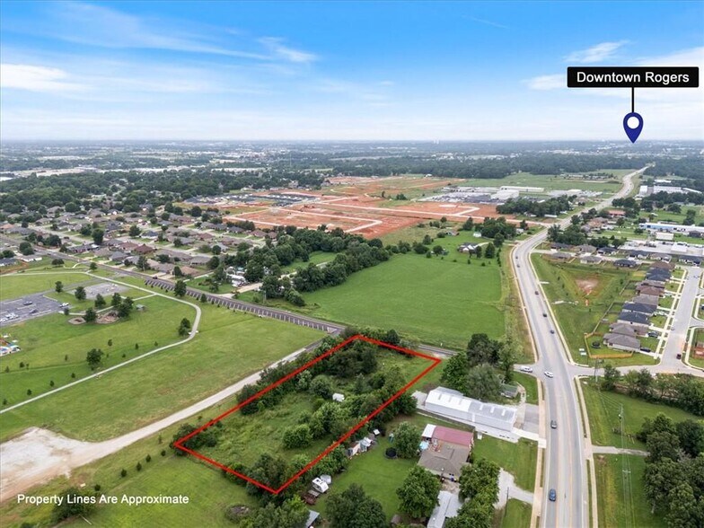 903 McClure Ave, Lowell, AR à vendre - Photo de l’immeuble – Image 3 sur 6