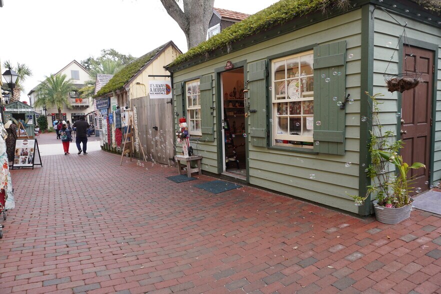 14 St George St, Saint Augustine, FL à louer - Photo de l’immeuble – Image 3 sur 8