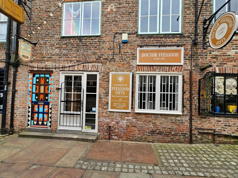 2-8 Clarks Yard, Darlington à vendre - Photo de l’immeuble – Image 3 sur 16