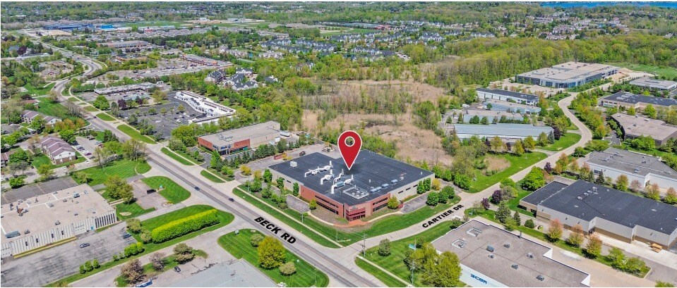 30540 Beck Rd, Novi, MI à louer - Aérien – Image 2 sur 6