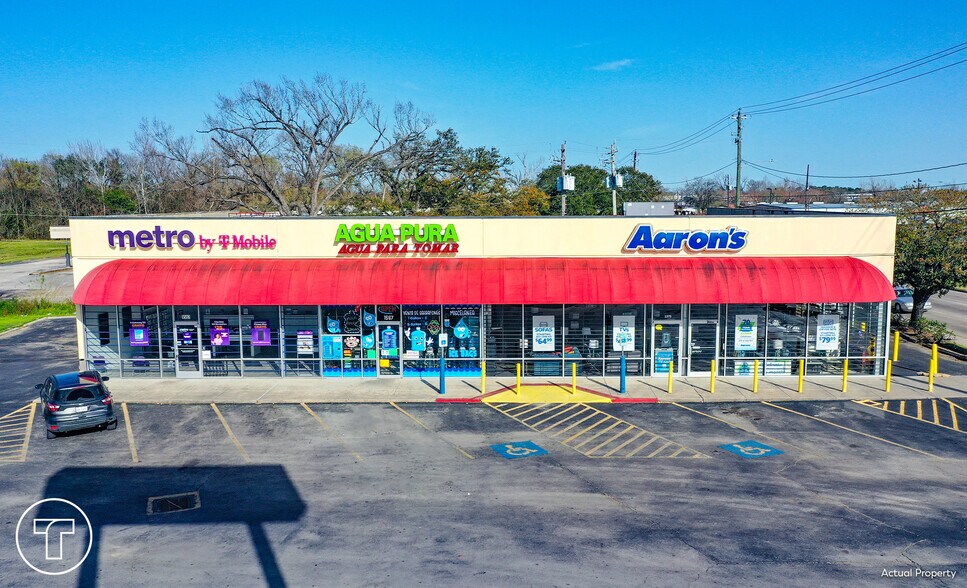 1563-1575 Little York Rd, Houston, TX à vendre - Photo de l’immeuble – Image 3 sur 8