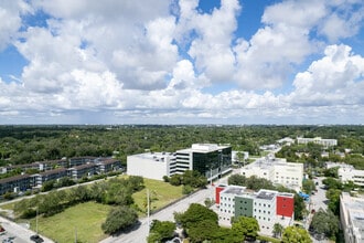 7000 SW 62nd Ave, Miami, FL - Vue aérienne  vue de carte - Image1