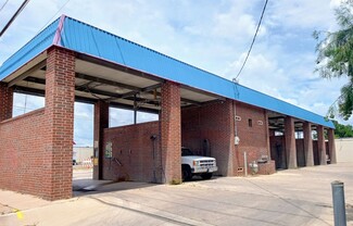 Plus de détails pour 1401 S Cooper St, Arlington, TX - Spécialisé à vendre
