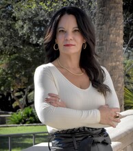 Caryn Castillo
