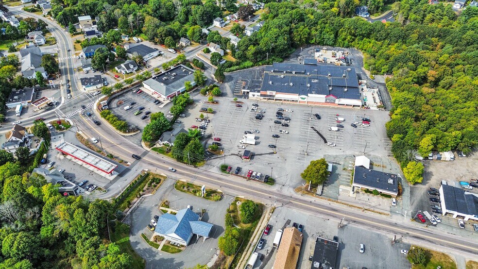 800 S Franklin St, Holbrook, MA à louer - Photo de l’immeuble – Image 2 sur 7