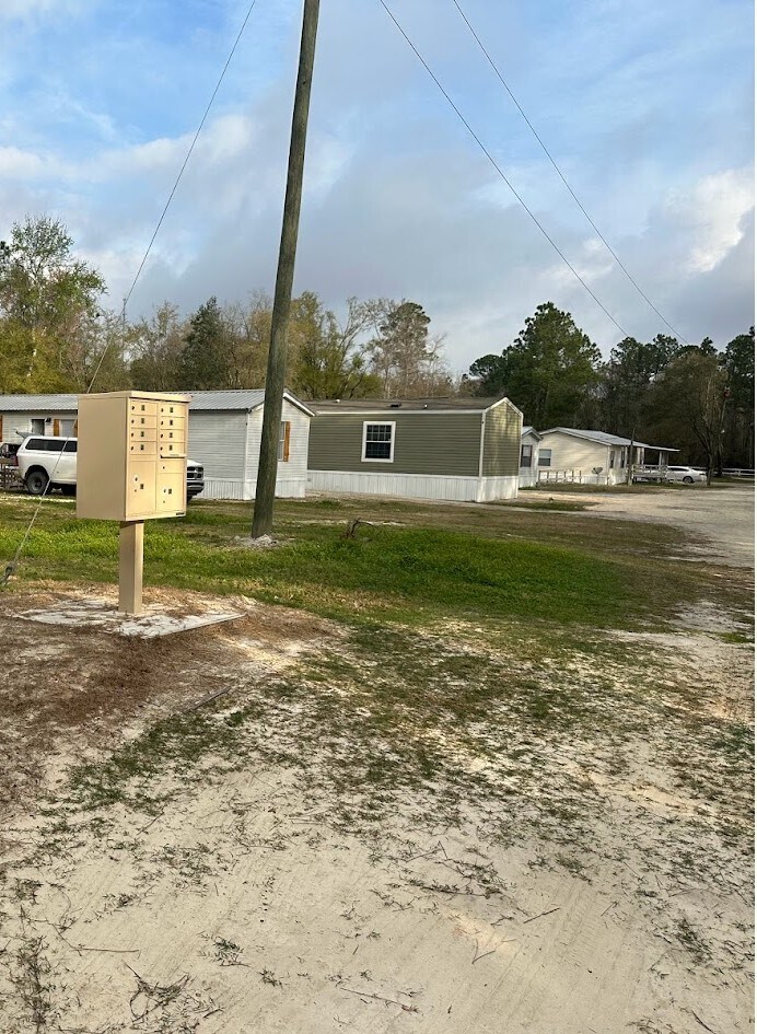 154 NW Alpata Ct, Lake City, FL à vendre Photo principale– Image 1 sur 19