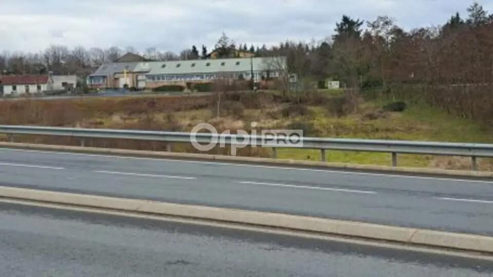 Industriel/Logistique dans Domérat à louer - Photo de l’immeuble – Image 2 sur 4