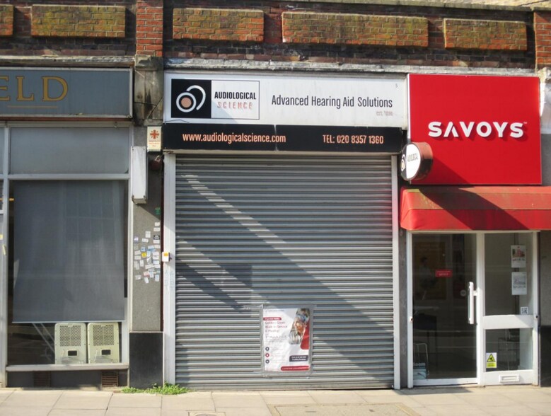 5 Hoop Ln, Londres à louer - Photo de l’immeuble – Image 1 sur 1