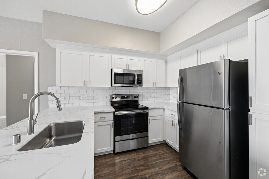 5395 Napa St, San Diego, CA à louer - Photo intérieure – Image 3 sur 29
