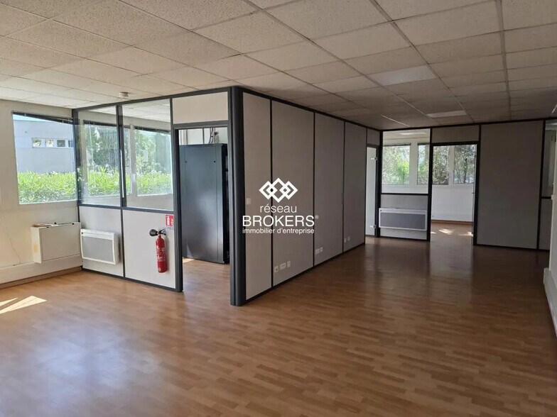 Bureau dans Saint-Jean-de-Védas à louer - Photo de l’immeuble – Image 1 sur 4