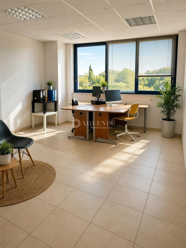 Plus de détails pour Bureau à louer