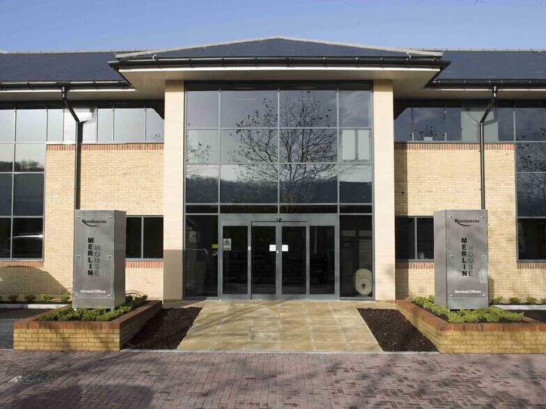 Priory Dr, Newport à louer - Photo de l’immeuble – Image 1 sur 1