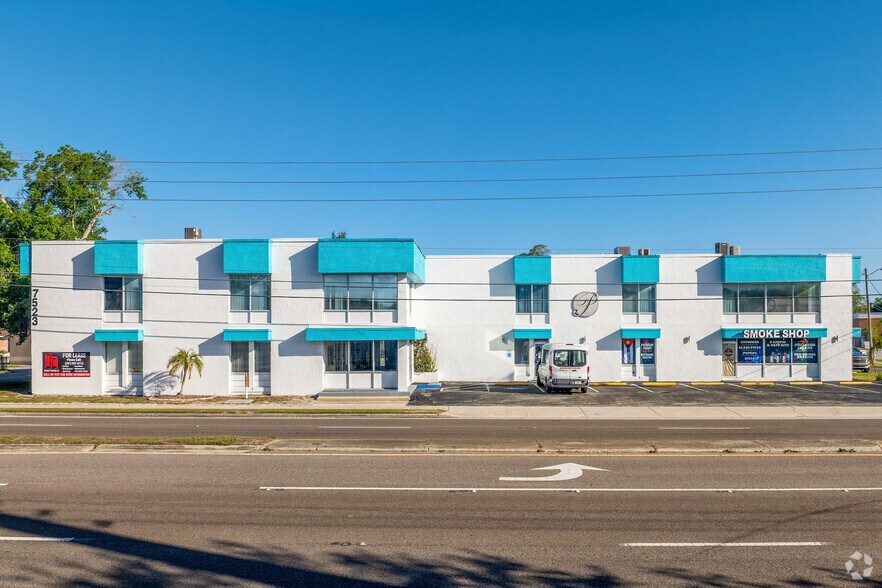 7523 Aloma Ave, Winter Park, FL à louer - Photo de l’immeuble – Image 2 sur 11