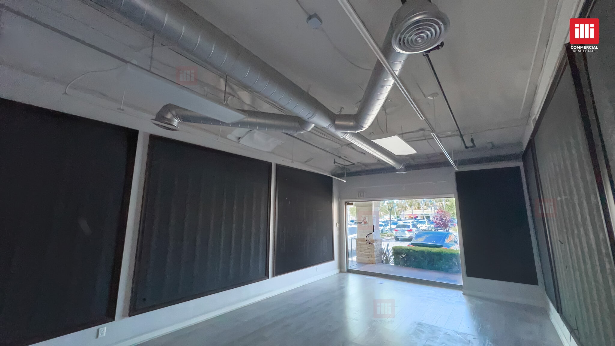 3637-3755 E Thousand Oaks Blvd, Thousand Oaks, CA à louer Photo de l’immeuble– Image 1 sur 6
