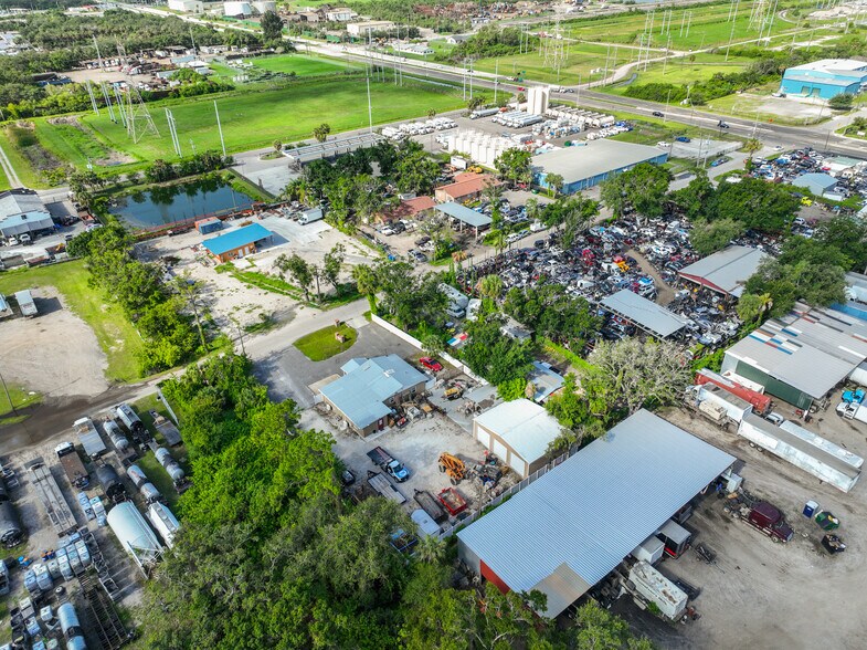 5030 Denver St, Tampa, FL à vendre - Photo de l’immeuble – Image 3 sur 46