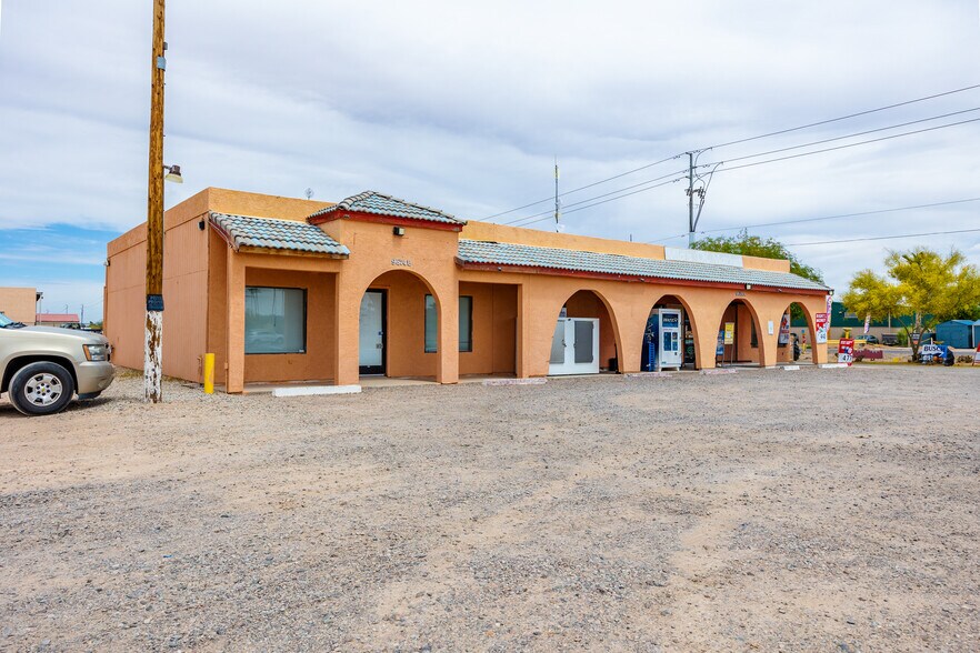 9674 W Monaco Blvd, Arizona City, AZ à vendre - Photo de l’immeuble – Image 3 sur 60