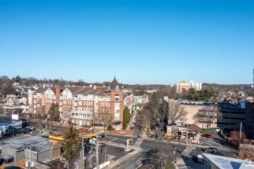 35 W Broad St, Stamford, CT à vendre - Aérien – Image 2 sur 12