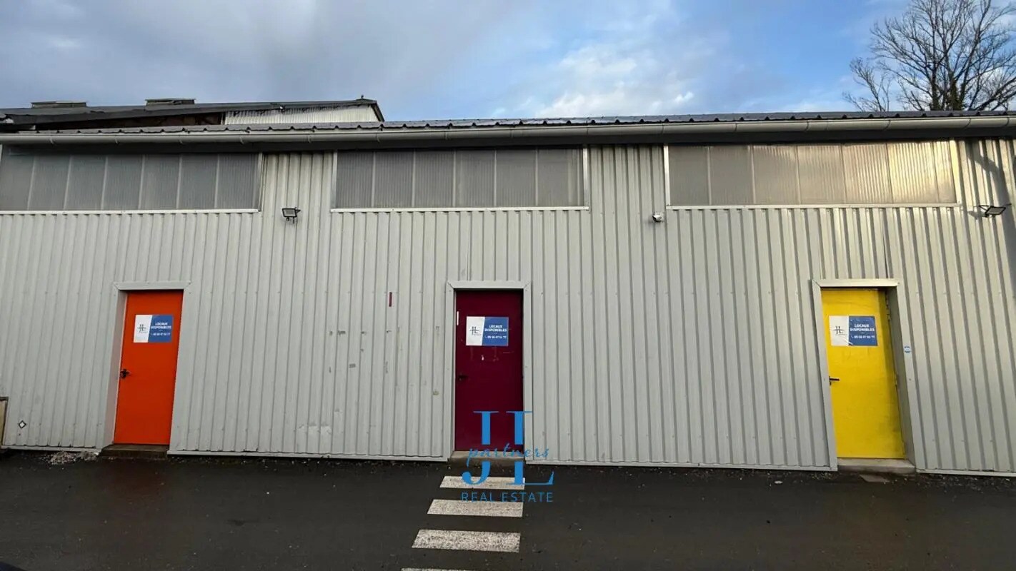 Local d’activités dans Bègles à louer Photo de l’immeuble– Image 1 sur 5